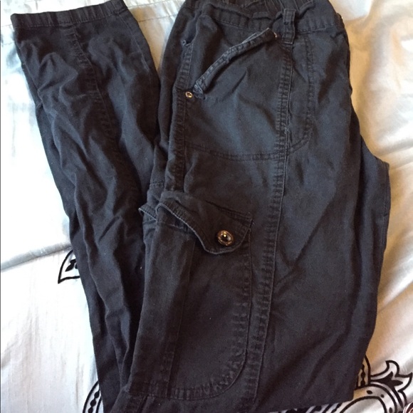 Jeans. - Picture 2 of 4